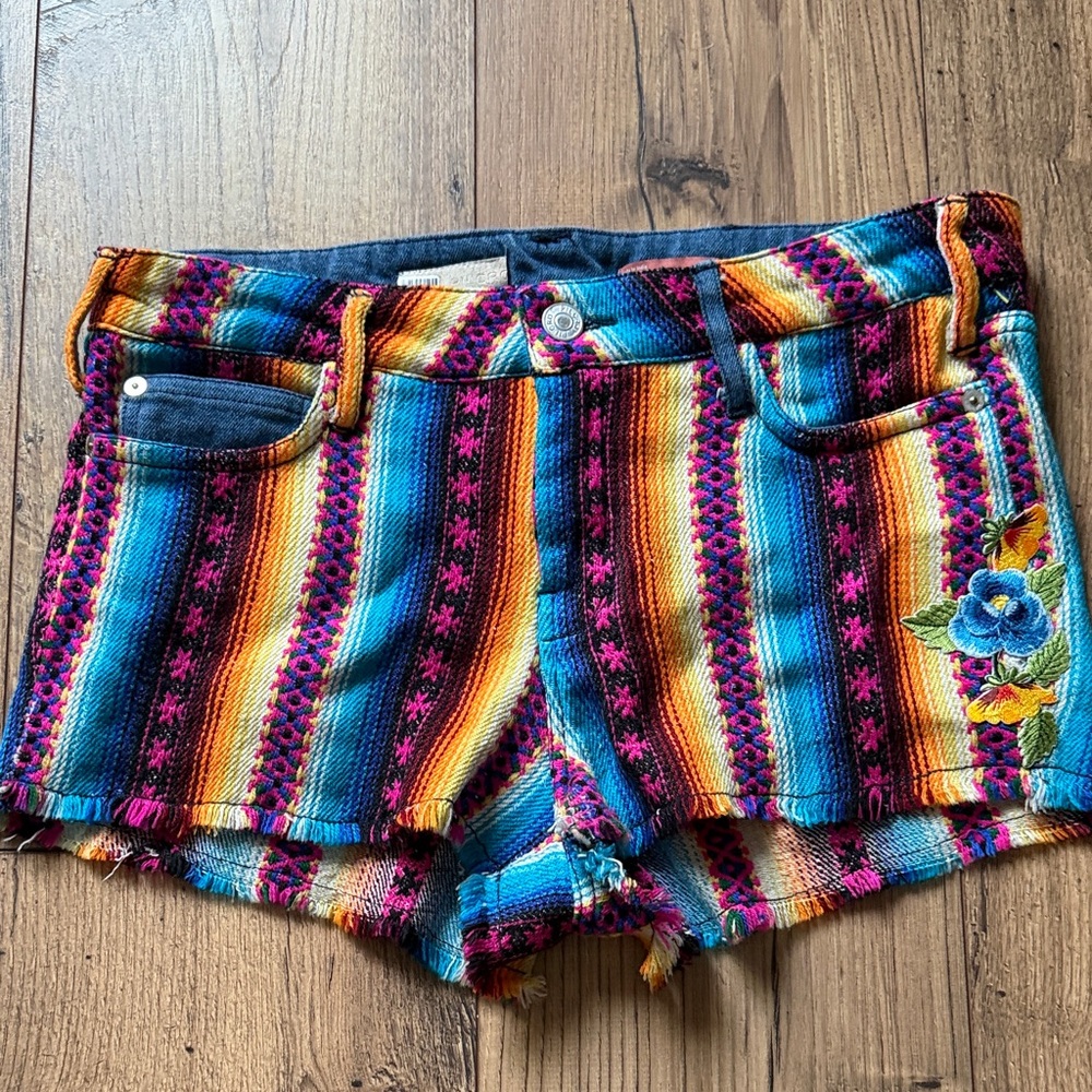 Anthropologie Pilcro Womens Shorts Multicolor Striped Embroidered Size 25